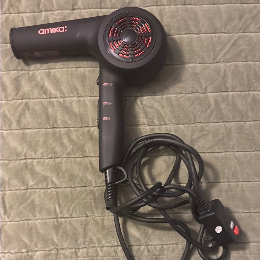 Amika Immortal Blow Dryer